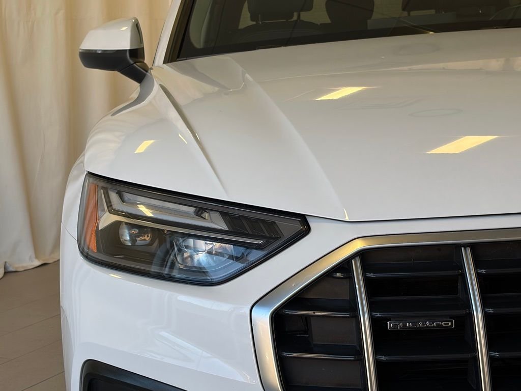 Used 2023 Glacier White Audi 40 Premium image 8