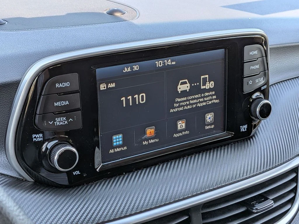 Used 2020 Blue Hyundai SE image 16