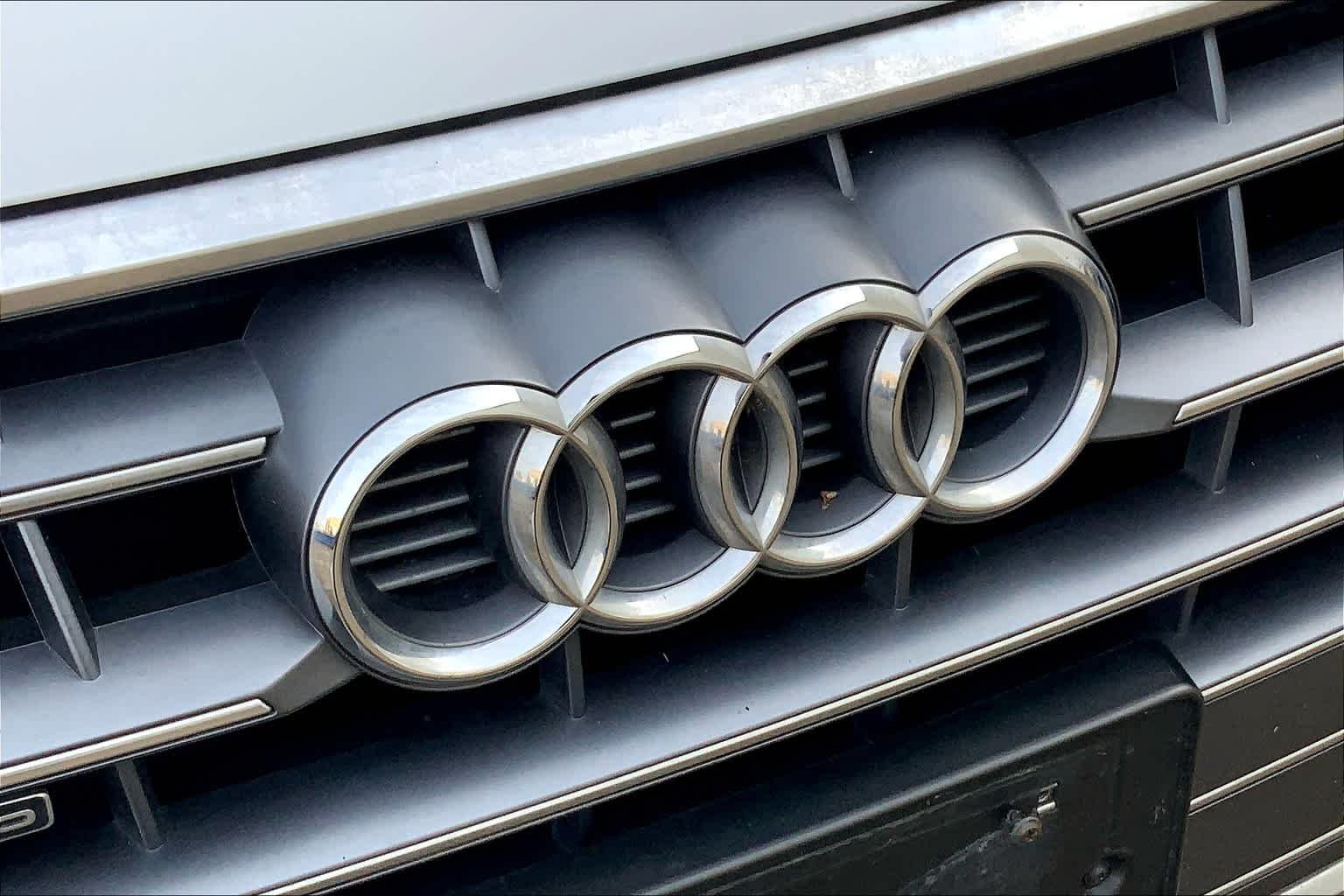 Used 2019 Glacier White Metallic Audi Premium Plus image 32