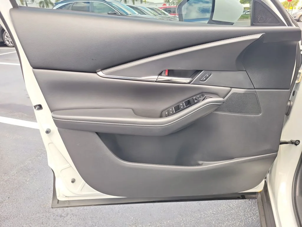 Certified Used 2023 White Mazda 2.5 S Preferred Package image 13