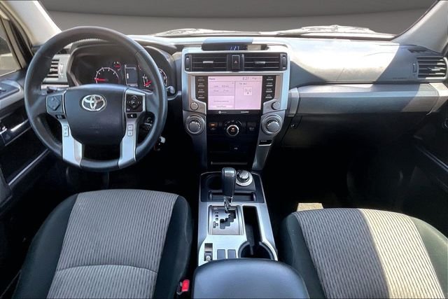 Used 2020 Silver Toyota SR5 image 13