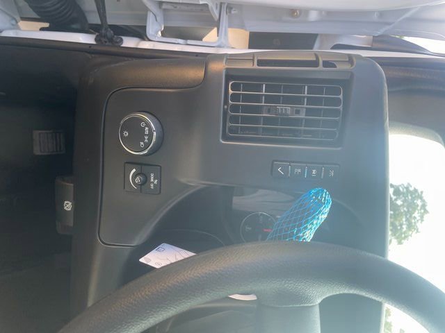 2025 Chevrolet Express Cargo Work Van - Photo 14