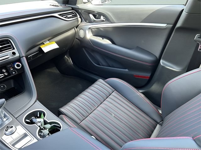 New 2026 White Genesis 3.3T Sport Prestige image 9