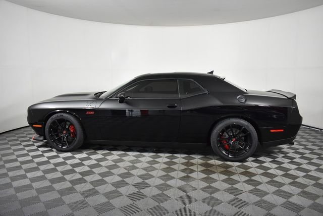 Used 2021 Black Dodge R/T Scat Pack image 9