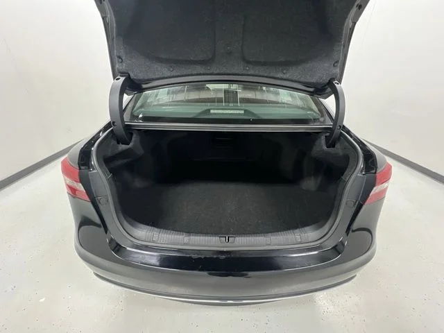 Used 2017 Black Toyota XLE image 25
