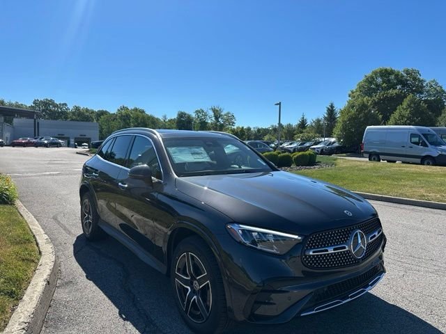 New 2026 Graphite Grey Metallic Mercedes-Benz GLC 300 image 7