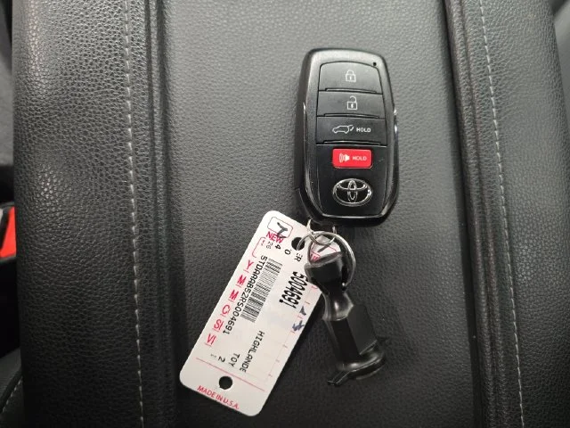 Used 2024 Celestial Silver Metallic Toyota Platinum image 31