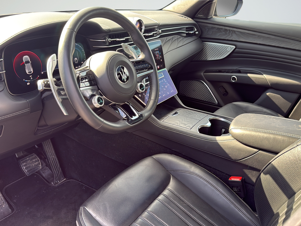 Used 2023  Maserati GT image 10