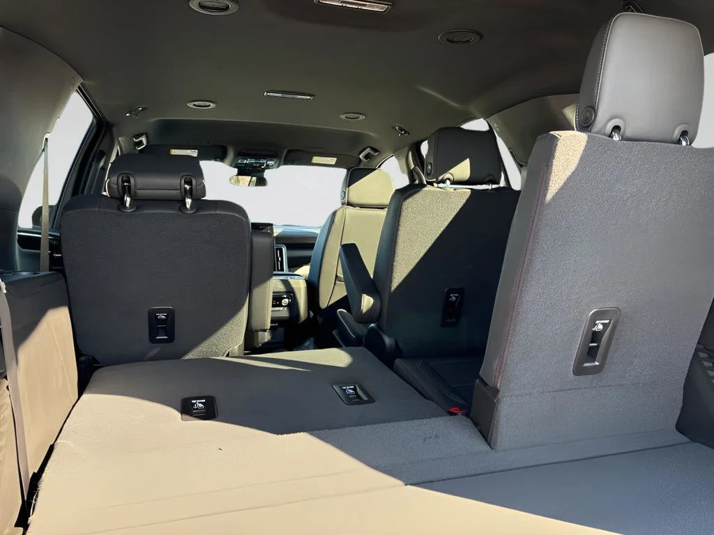 2026 GMC Yukon Elevation - Photo 10