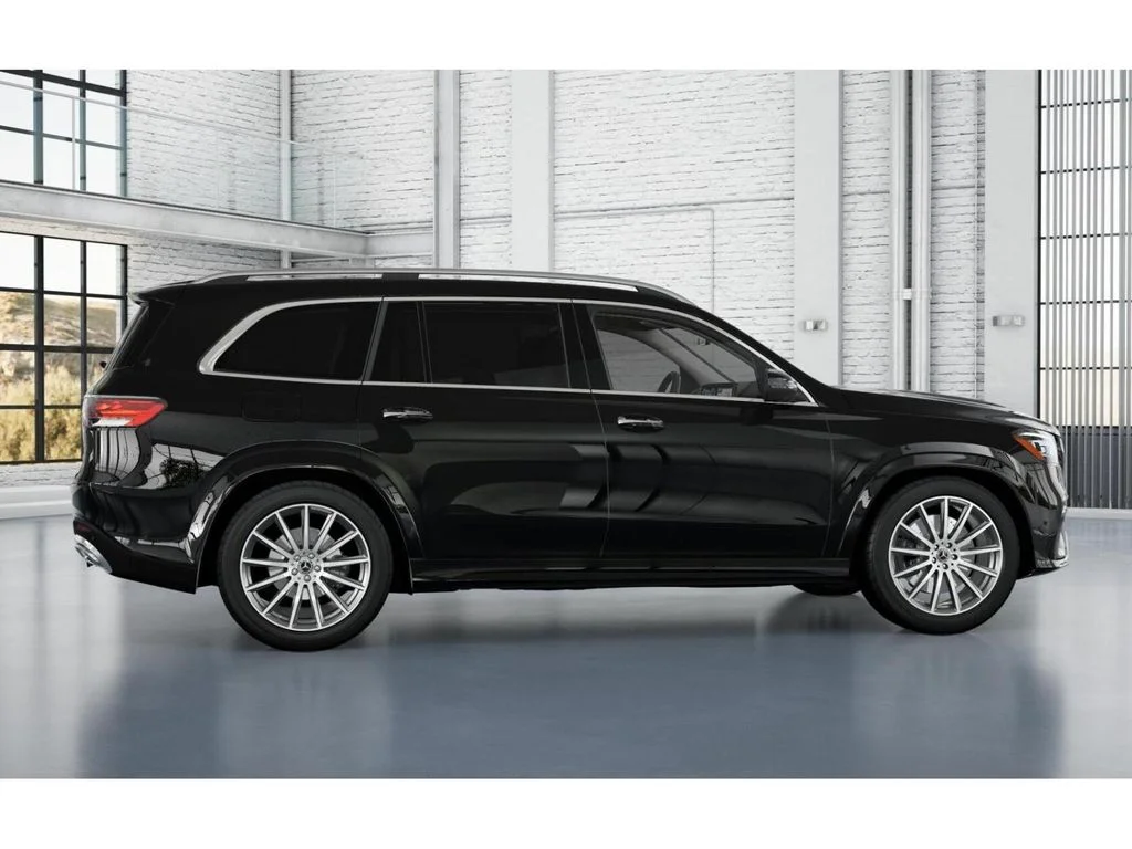 Used 2025 Black Mercedes-Benz GLS 450 image 17