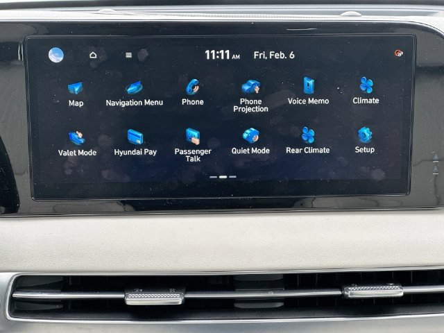 Used 2025 White Hyundai Calligraphy image 21