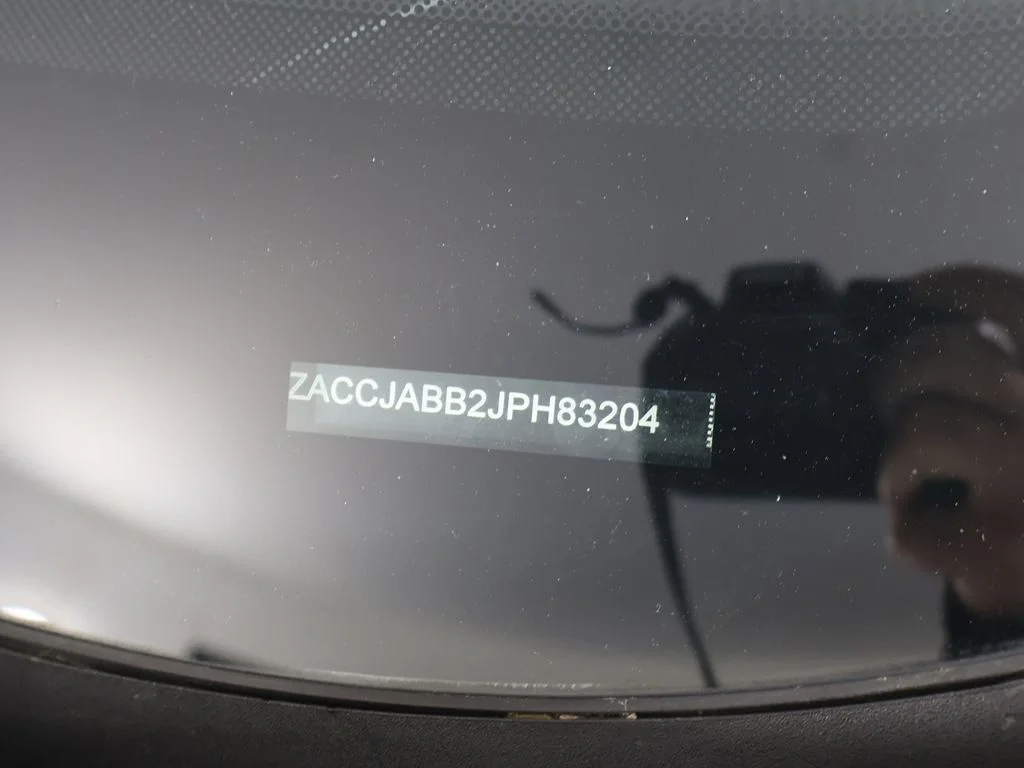 Used 2018 White Jeep Latitude image 44