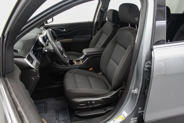 Used 2023 STERLING METALLIC GMC SLE image 18