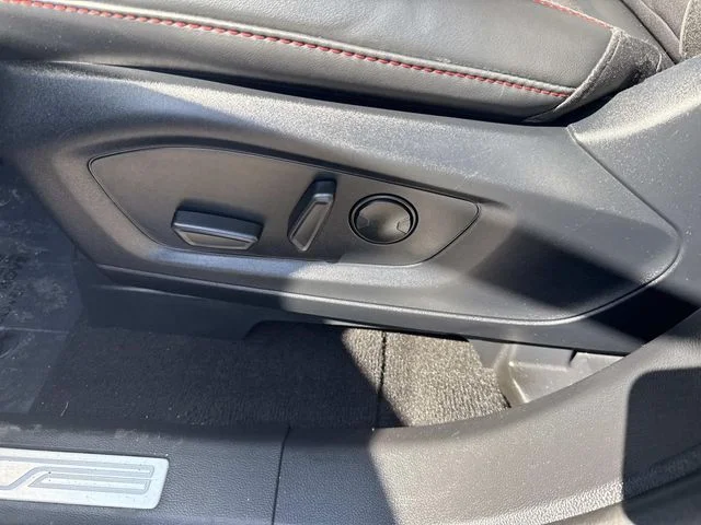 Used 2025 Gray Ford ST-Line image 24