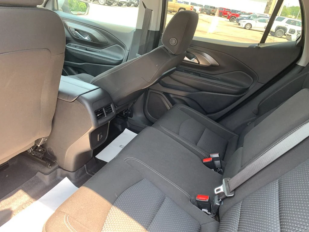 Used 2024 Silver GMC SLE image 14