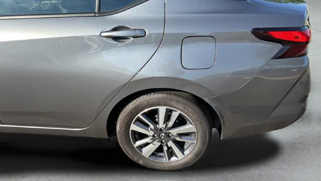Used 2025 Gray Nissan 1.6 SV image 33