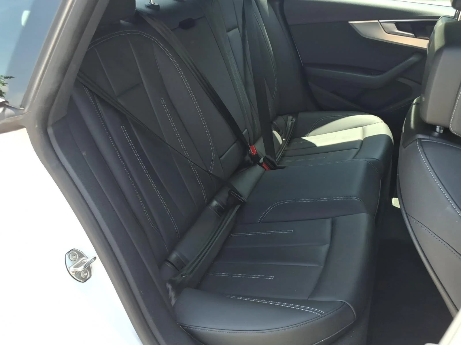 Used 2025 WHITE Audi S line Premium image 21