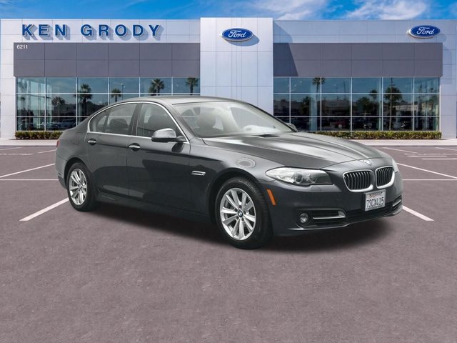 2016 BMW 5 Series 528i