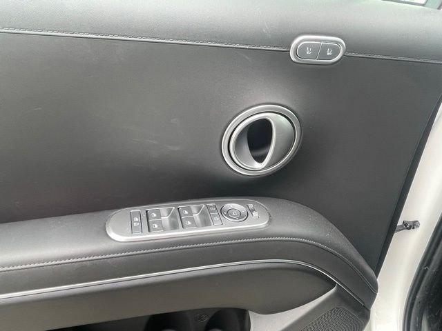 Used 2026 White Hyundai Limited image 10