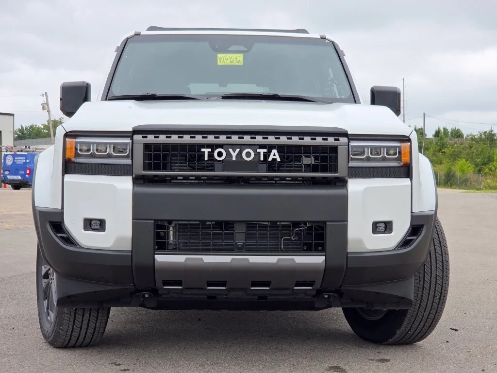 New 2027 Wind Chill Pearl Toyota Base image 3