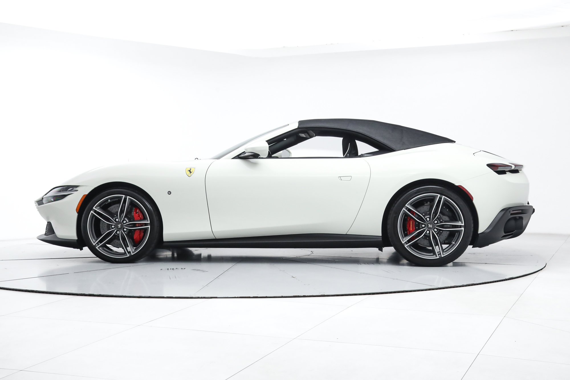 Used 2025 White Ferrari  image 7
