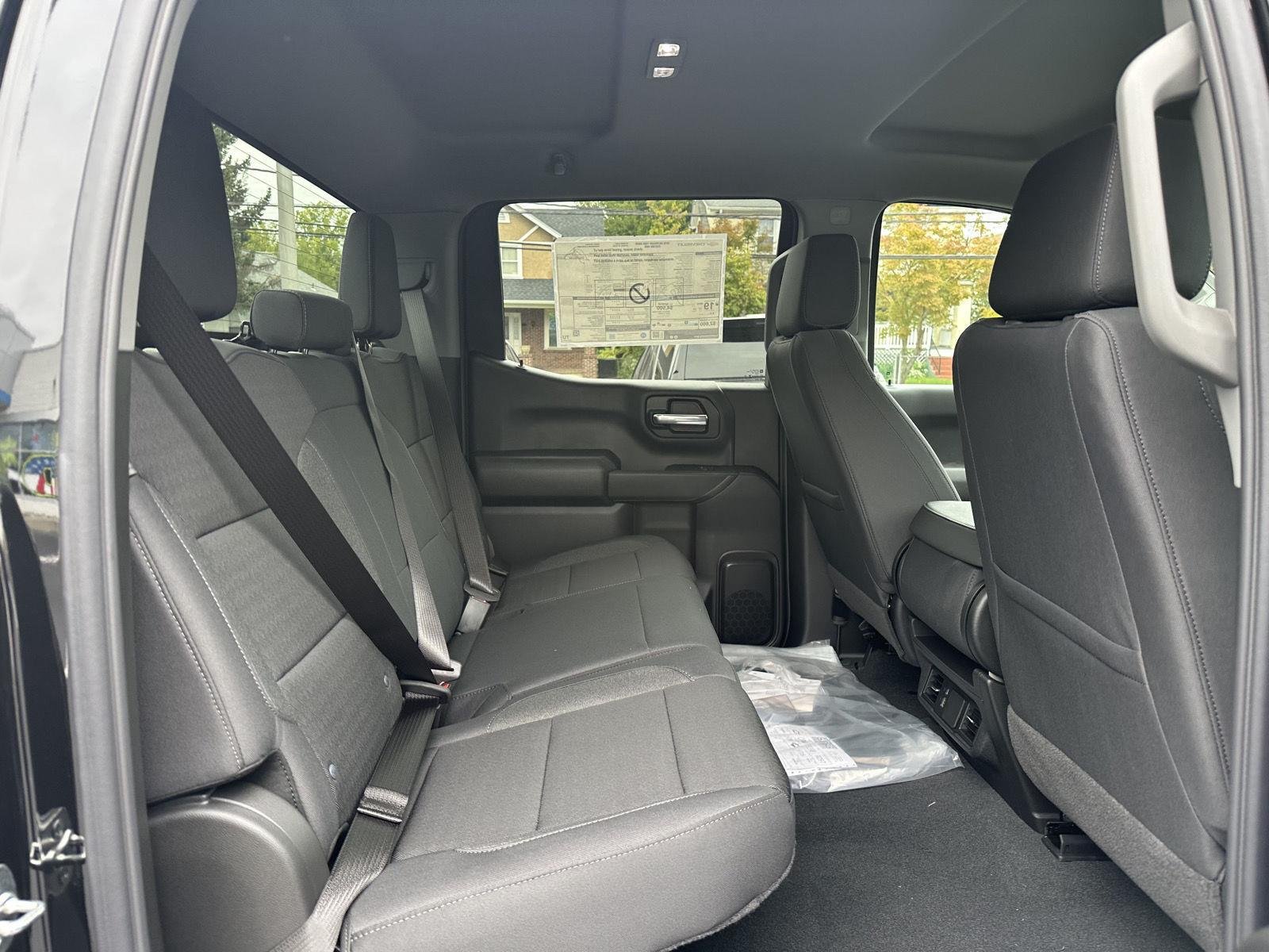 2026 Chevrolet Silverado 1500 Custom - Photo 12