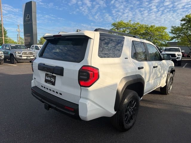 New 2026 White Toyota SR5 image 6