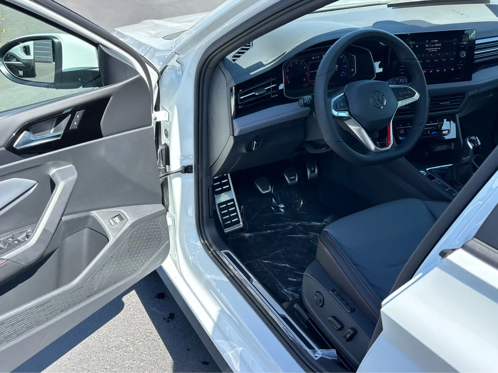 New 2026 PURE WHITE Volkswagen Autobahn image 15