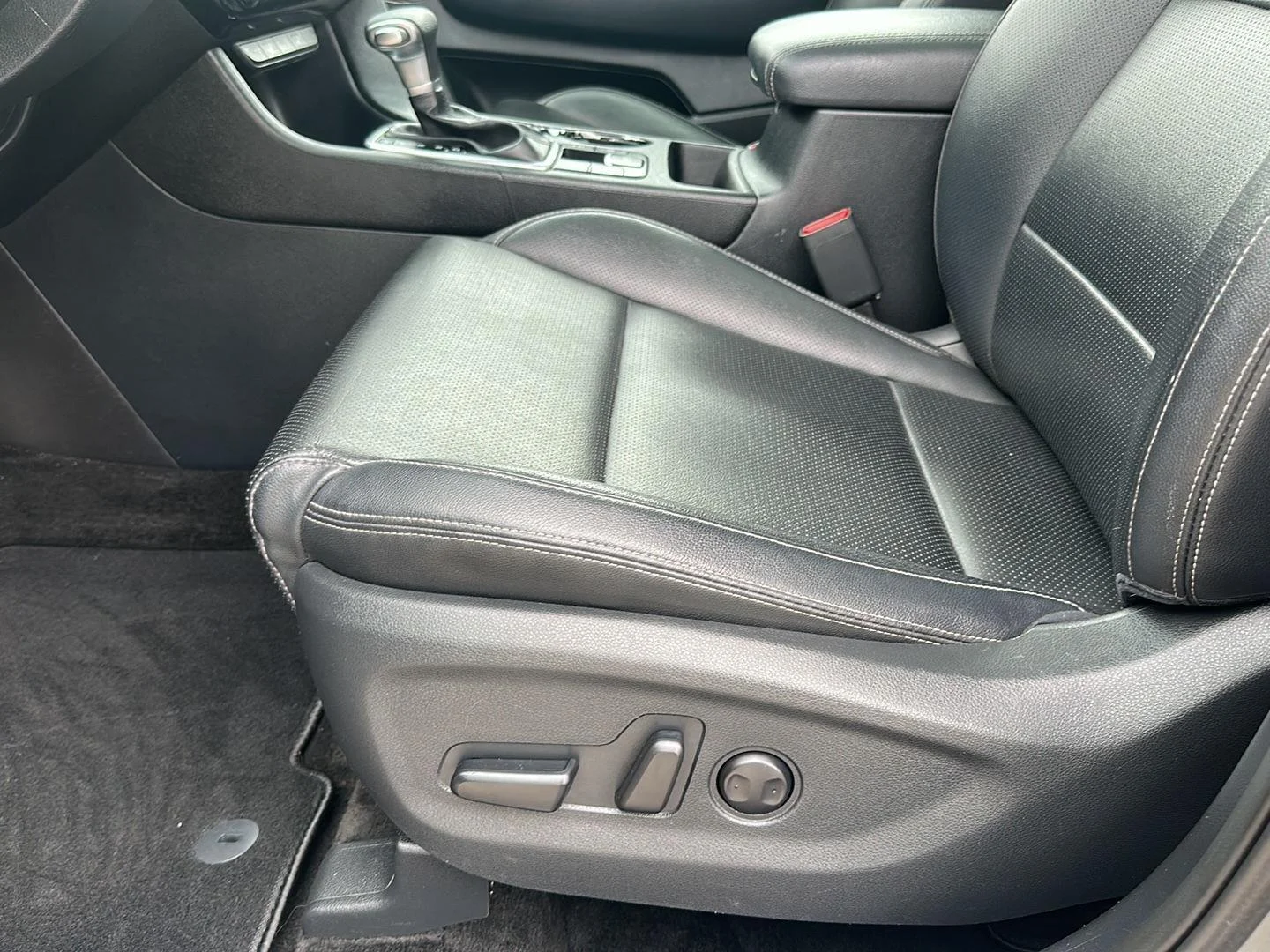 Used 2020 Steel Gray Kia S image 23