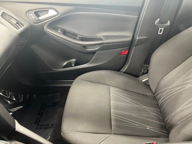 Used 2017 Black Ford SE image 19