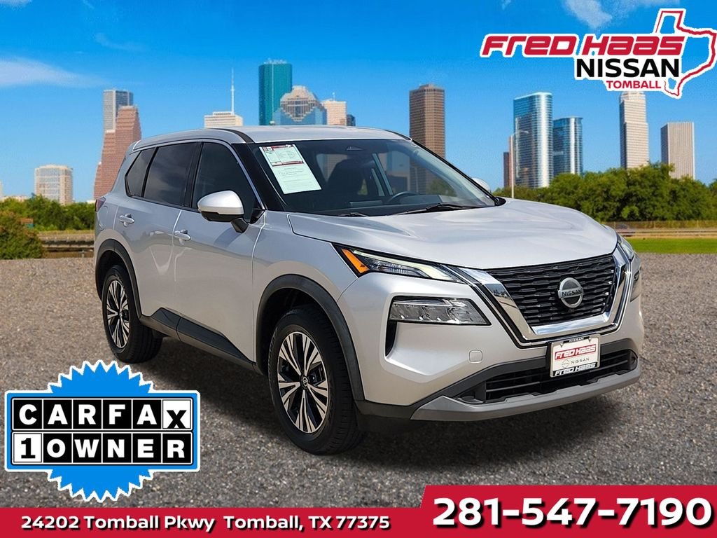 Used 2021 Silver Nissan SV image 1