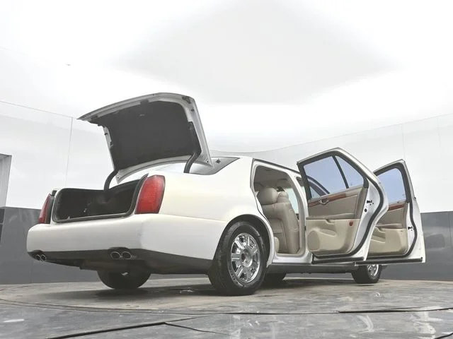 Used 2004 White Lightning Cadillac Base image 51