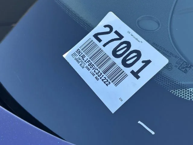 New 2027 GRAND BLUE INFINITI Luxe AWD image 34