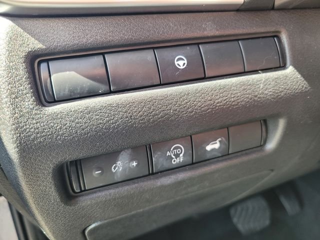 Used 2025 Blue Nissan Platinum image 19