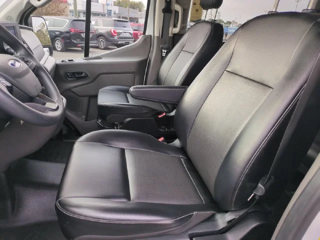 Used 2021 White Ford XL image 14