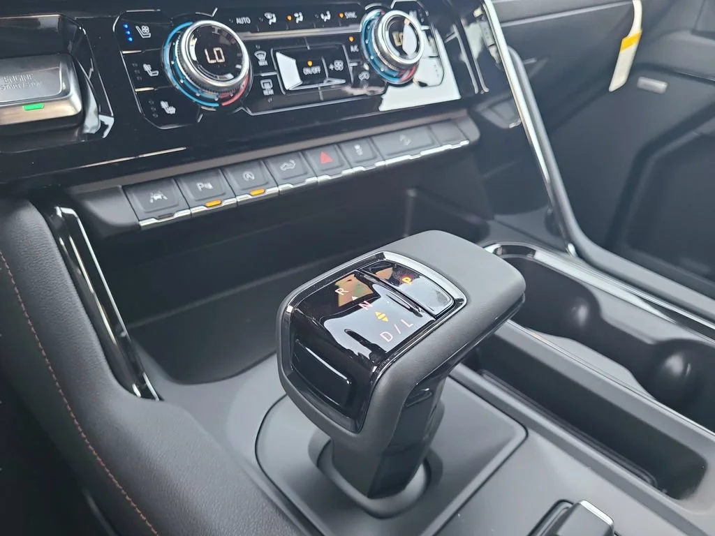 2026 GMC Sierra 1500 AT4 - Photo 18