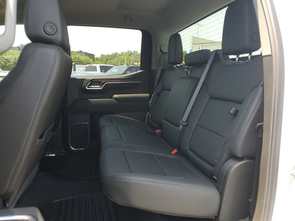 New 2026 Polar White Tricoat Chevrolet LTZ image 30