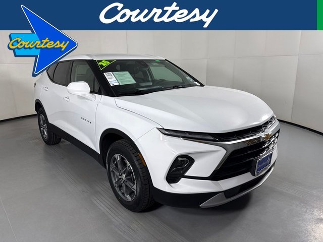 2025 Chevrolet Blazer LT