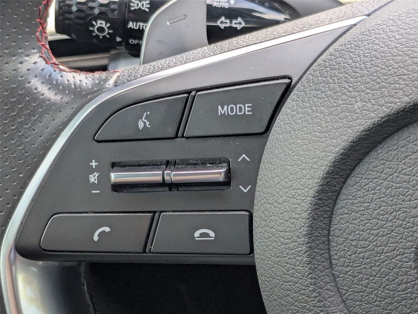 Used 2021 Glowing Yellow Hyundai SEL Plus image 15
