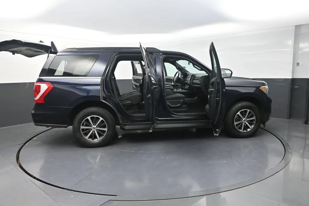 Used 2021 Blue Ford XL image 12