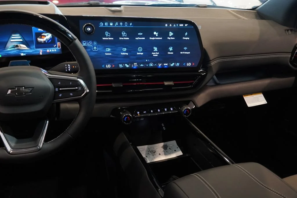 2026 Chevrolet Silverado EV Trail Boss - Photo 14