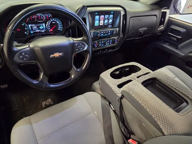 Used 2018 GRAPHITE METALLIC Chevrolet LT image 15