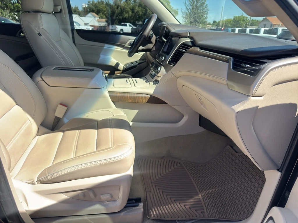 Used 2018 Onyx Black GMC Denali image 16