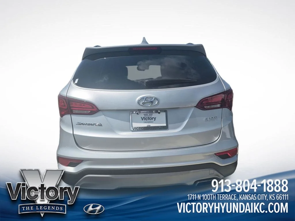 Used 2017 Silver Hyundai 2.4 Base image 4