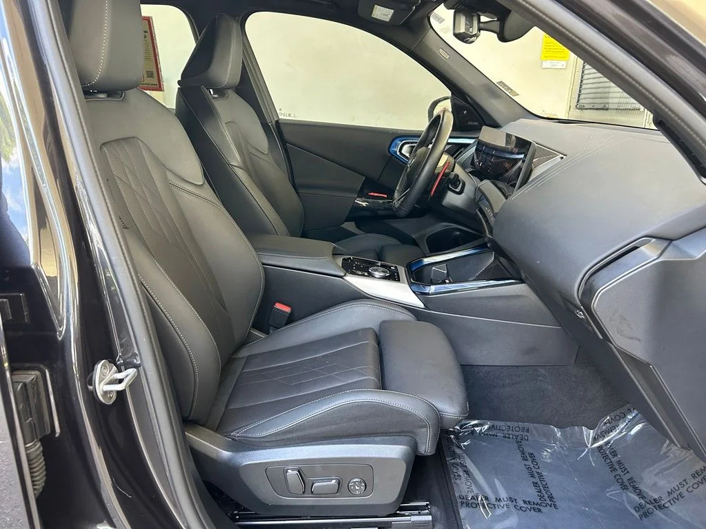 Used 2026 Gray BMW M50 xDrive image 23