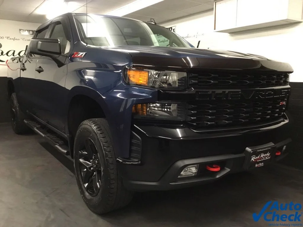 Used 2020 Blue Chevrolet Custom Trail Boss image 3
