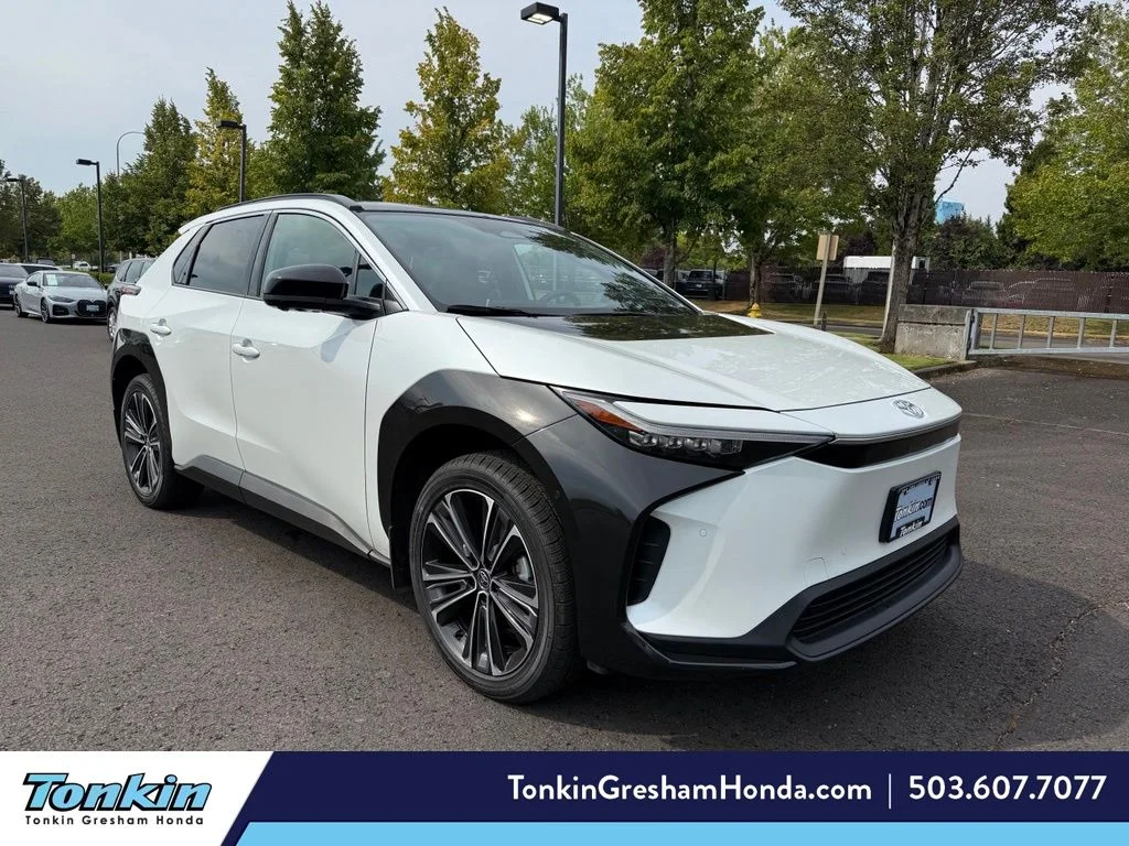 Used 2024 Pearl Toyota Limited image 1