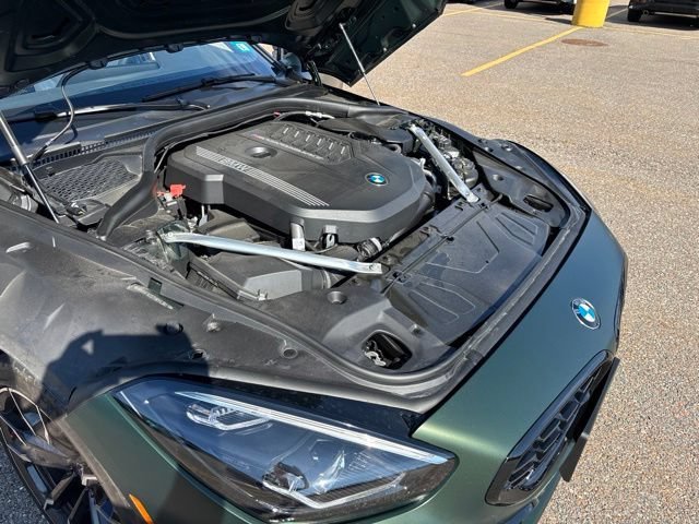 Used 2025 Frozen Deep Green Metallic BMW M40i image 18