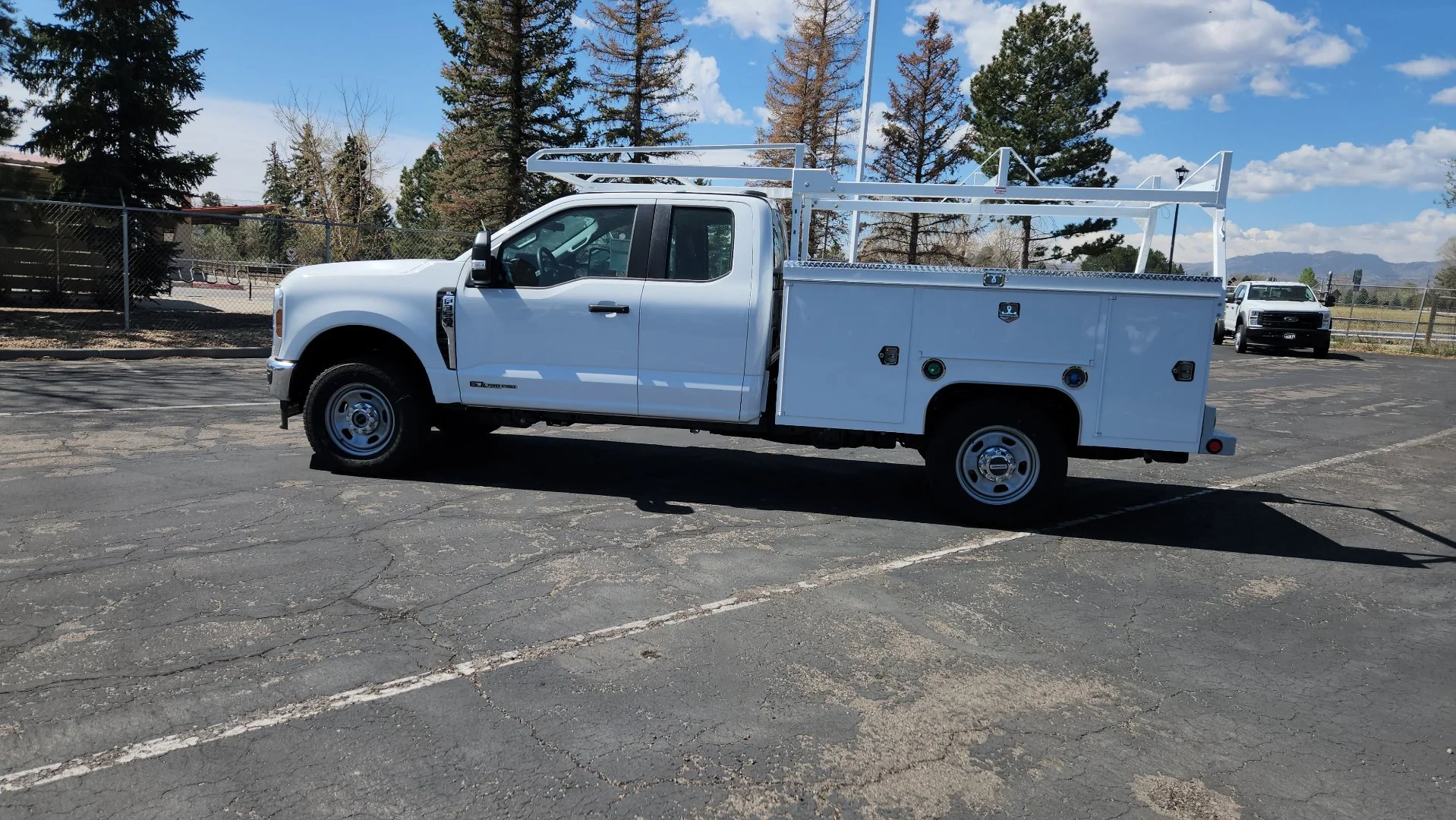 2025 Ford F-350 Super Duty XL - Photo 7
