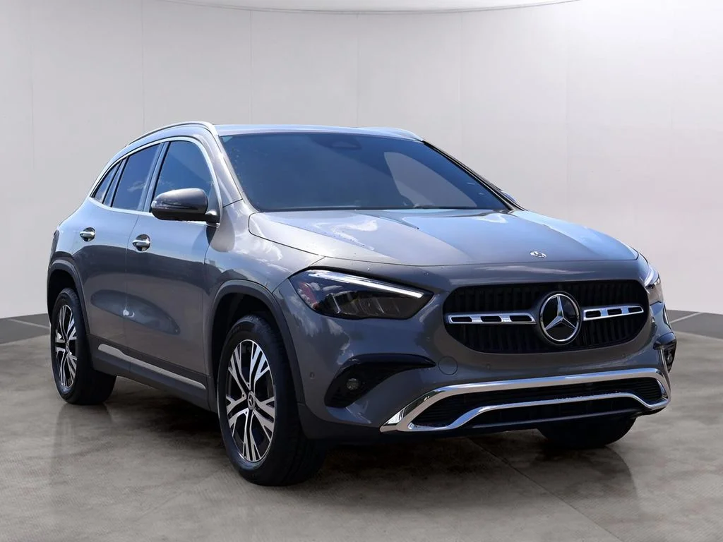 Certified Used 2026 Mountain Gray Metallic Mercedes-Benz GLA 250 image 3